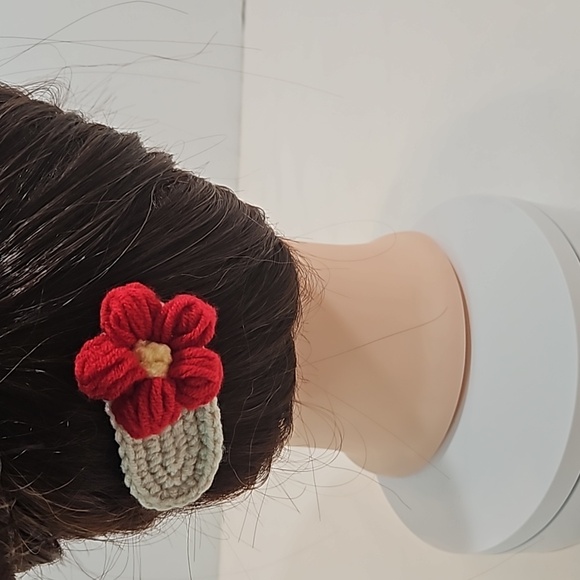Hand Crafted Handmade Crochet Hair Clip Hand knit Puffy Red Flower Snap Clip 3" - Picture 14 of 17